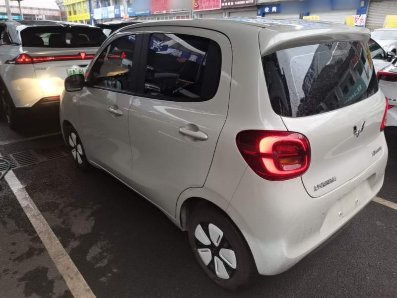Used Wuling Hongguang MINIEV 2025 Four-Door Version Advanced Edition — 4