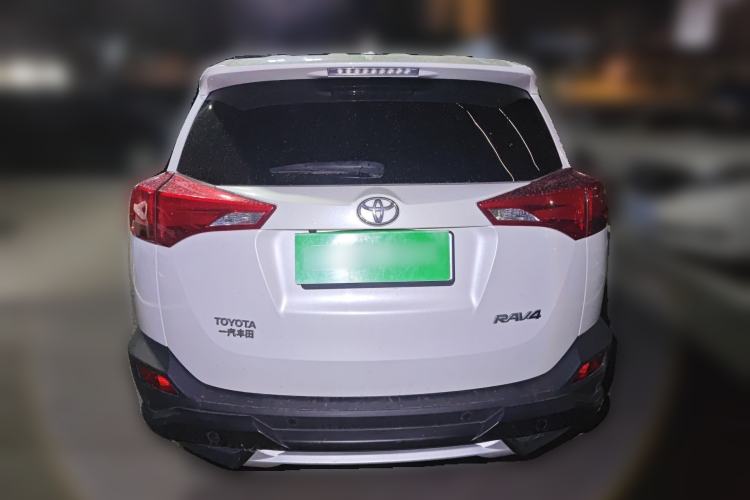 Used Toyota RAV4 2015 2.0L CVT Two-Wheel Drive Fashion Edition
