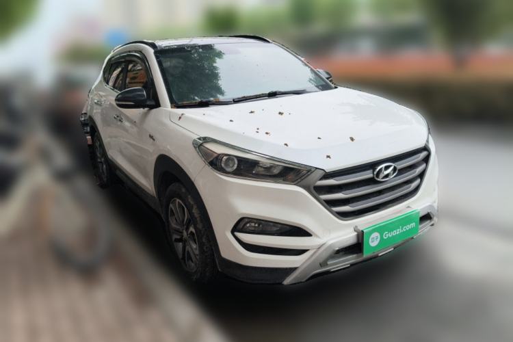 Used Hyundai Tucson 2015 1.6T Dual-Clutch Two-Wheel-Drive Leading Model Front Right 45 Deg