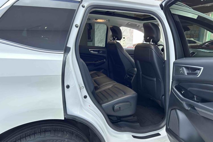 Used Ford Edge 2018 EcoBoost 245 Four-Wheel Drive Titanium 7-Seater