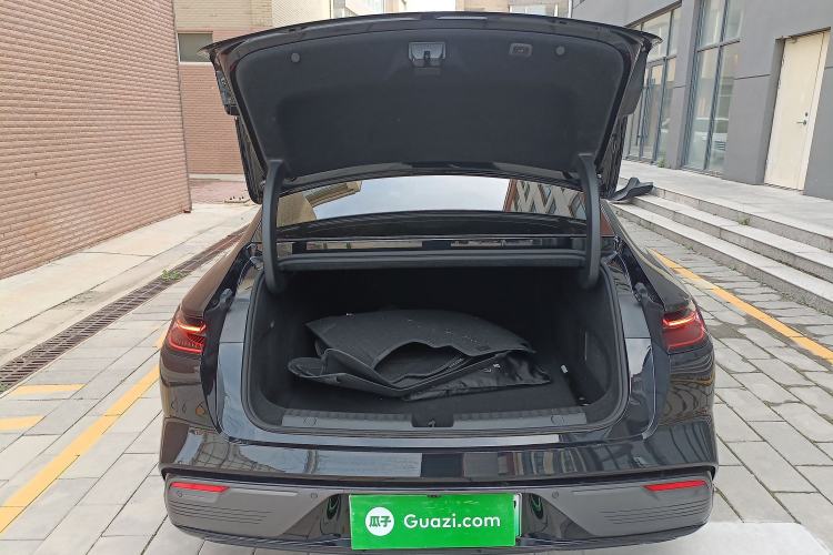 Used Geely Galaxy 8 2025 130km EM-P Starship Edition Trunk