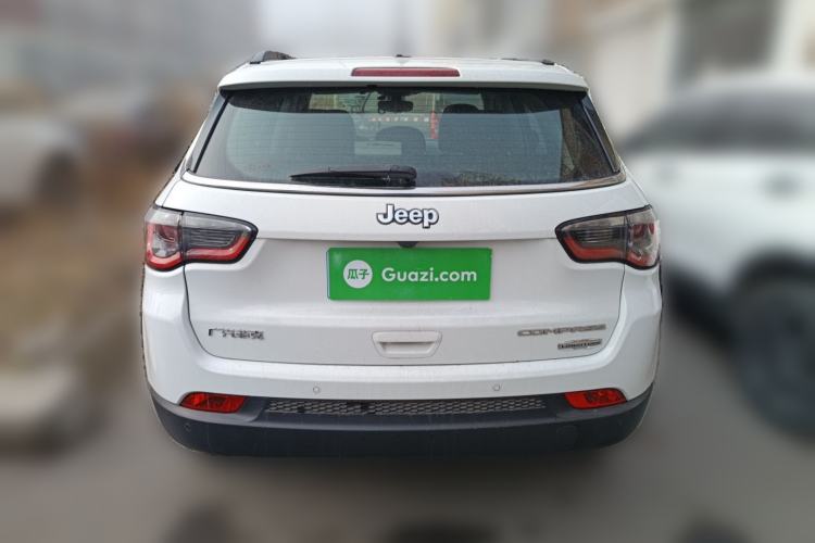 Used Jeep Compass 2017 200T Automatic Family Edition
