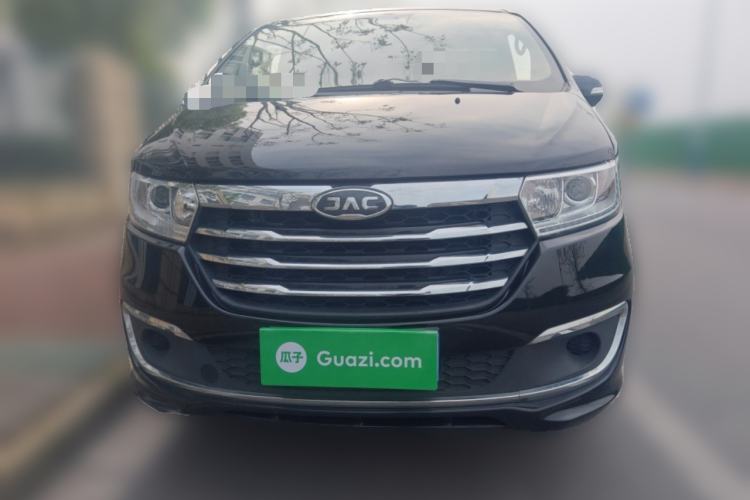 Used JAC Refine M3 2023 PLUS 1.5T 7/8-seater Smart Connectivity Version Front