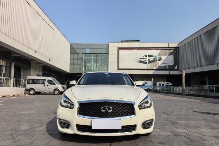 Used Infiniti Q70 2019 Q70L 2.0T Enjoyment Edition
