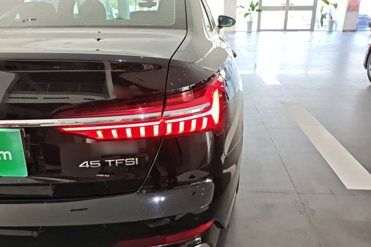 Used Audi A6L 2024 45 TFSI Prestige Dynamic Edition Right Rear Taillight