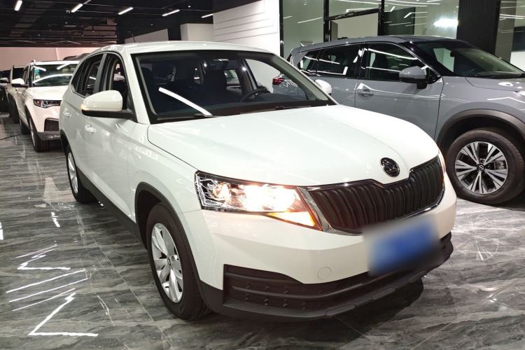 Used Skoda Kamiq 2024 1.5L Automatic Power Version Front Right 45 Deg