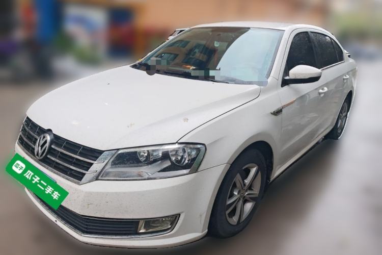 Used Volkswagen Lavida 2013 Revised Classic 1.6L Automatic Fashion Edition