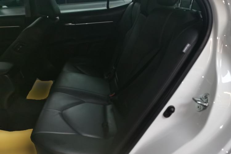 Used Toyota Camry 2021 2.0G Luxury Edition