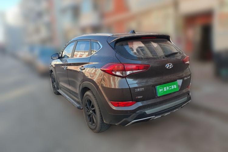 Used Hyundai Tucson 2015 1.6T Dual-Clutch Two-Wheel-Drive Smart Model Rear Left 45 Deg