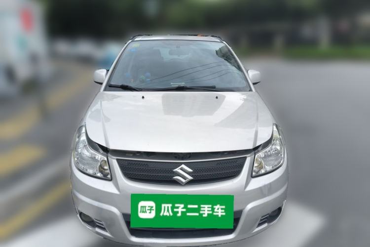Used Suzuki SX4 2011 Revised Version 1.6L Automatic Comfort Edition
