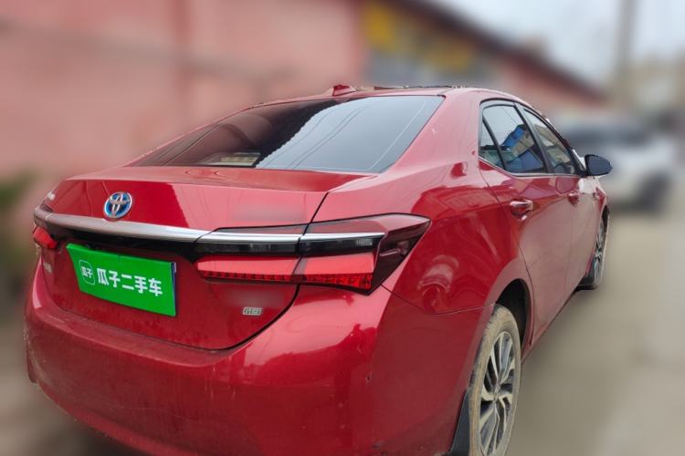 Used Toyota Corolla 2016 Dual-Engine 1.8L E-CVT Leading Edition
