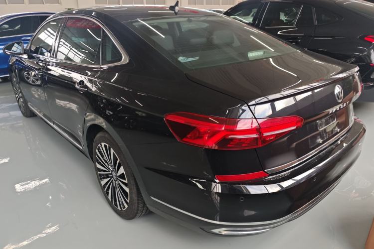 Used Volkswagen Passat 2020 380TSI Luxury Edition China VI
