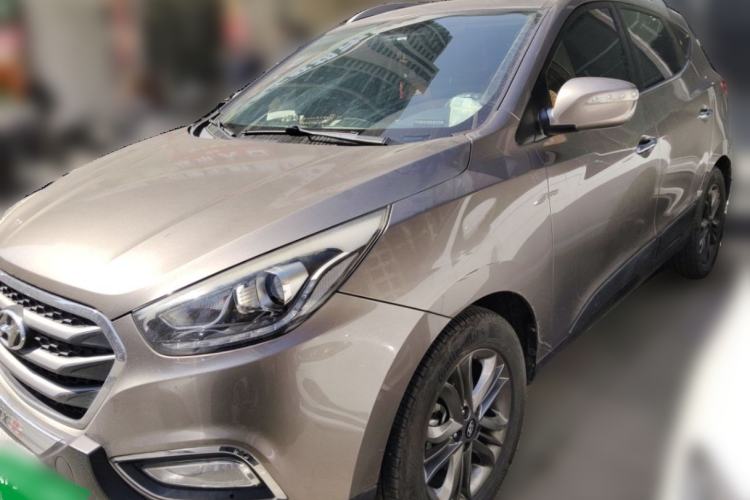 Used Hyundai ix35 2015 2.0L Automatic 2WD Smart Type China IV