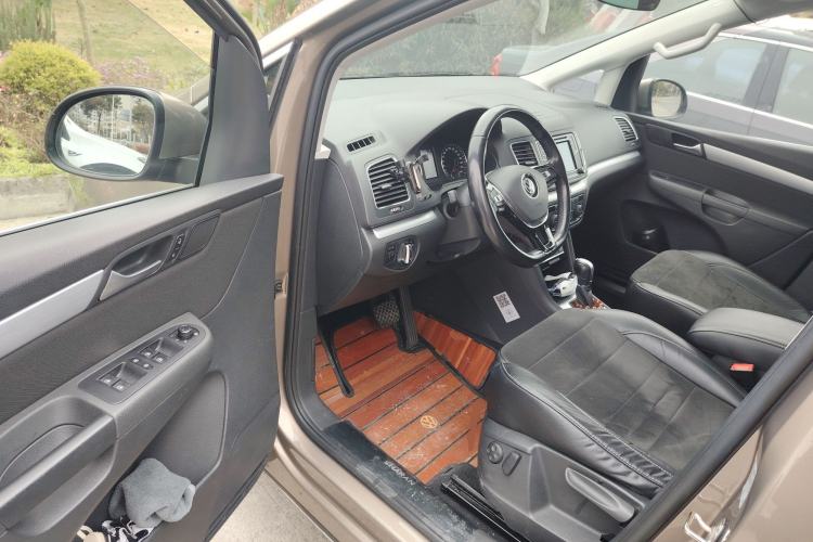 Used Volkswagen Sharan 2016 280TSI Enjoyment Model 7-Seater Driver Seat