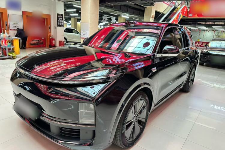 Used Li Auto L8 2024 Pro Model
