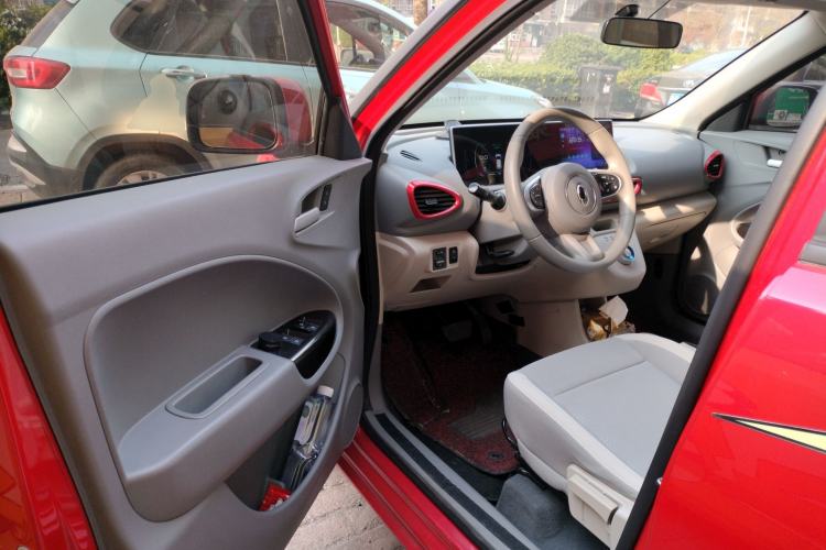 Used ORA White Cat 2020 360 km Luxury Version Driver Seat