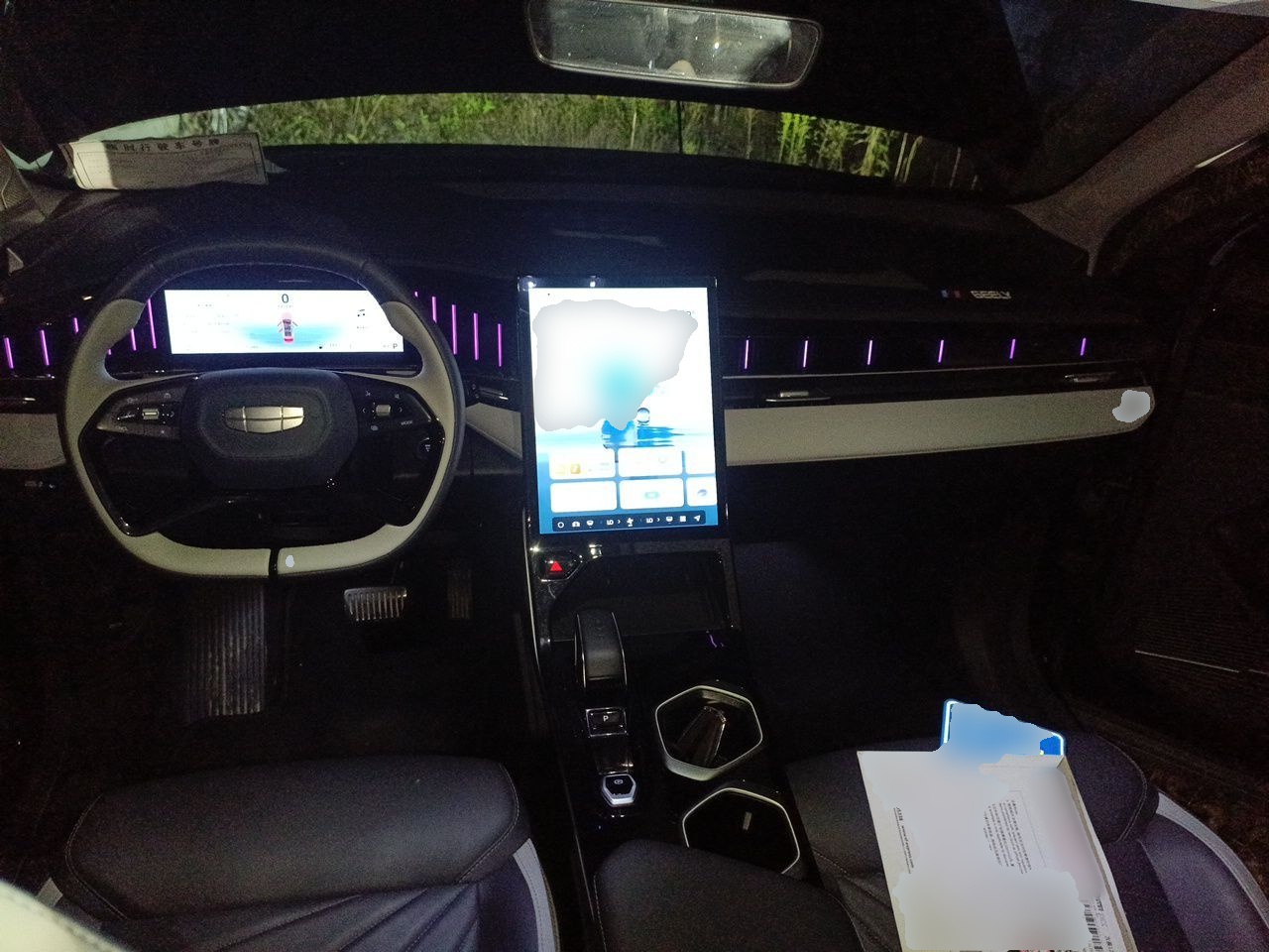 Geely Auto FX11 2023 1.5TD DCT Prestige Edition — снимка 9