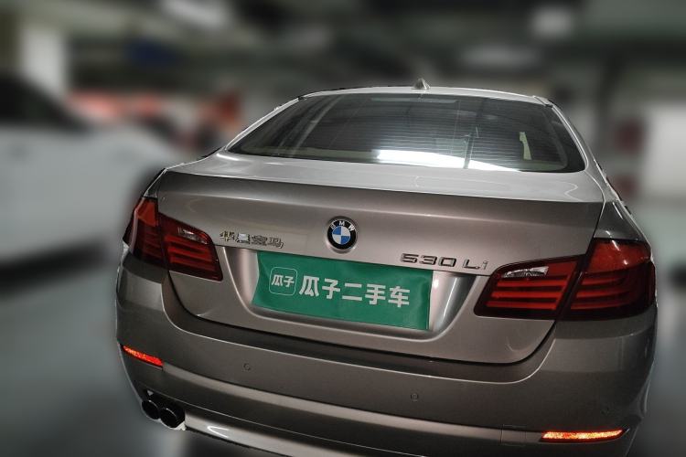 Used BMW 5 Series 2012 530Li Leading Model
