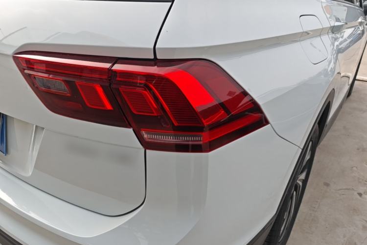 Used Volkswagen Tiguan L 2023 330TSI Automatic Two-Wheel Drive Comfort Edition Exterior 3