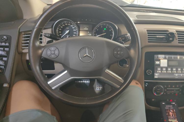 Used Mercedes-Benz R-Class 2014 R 320 4MATIC Luxury Model