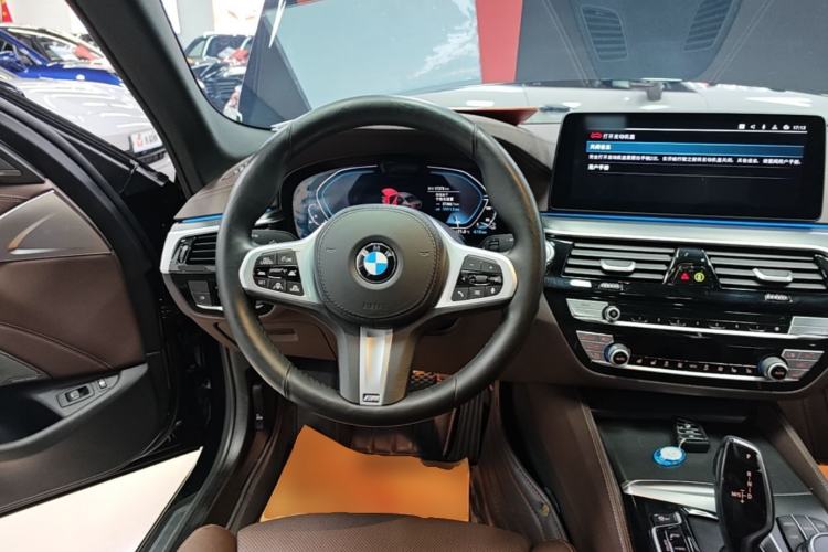 Used BMW 5 Series New Energy 2021 Restyled 535Le Pioneer Edition M Sport Package
