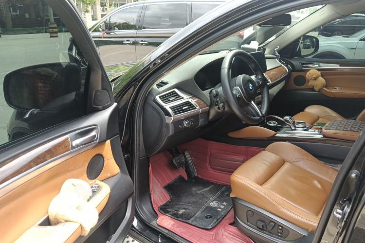 Used BMW X6 2011 xDrive35i
