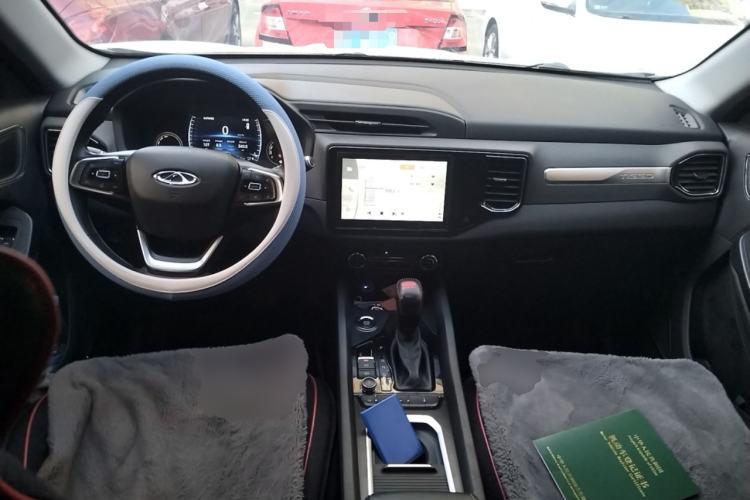 Used Chery Tiggo 5x 2019 HERO 1.5L CVT Luxury Edition Center Console