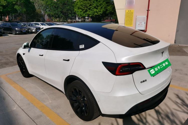 Used Tesla Model Y 2022 Rear-Wheel-Drive Version