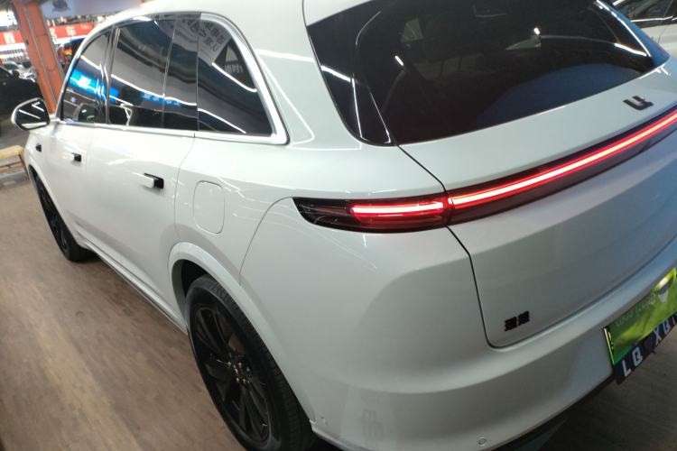 Used Li Auto L7 2023 Air model
