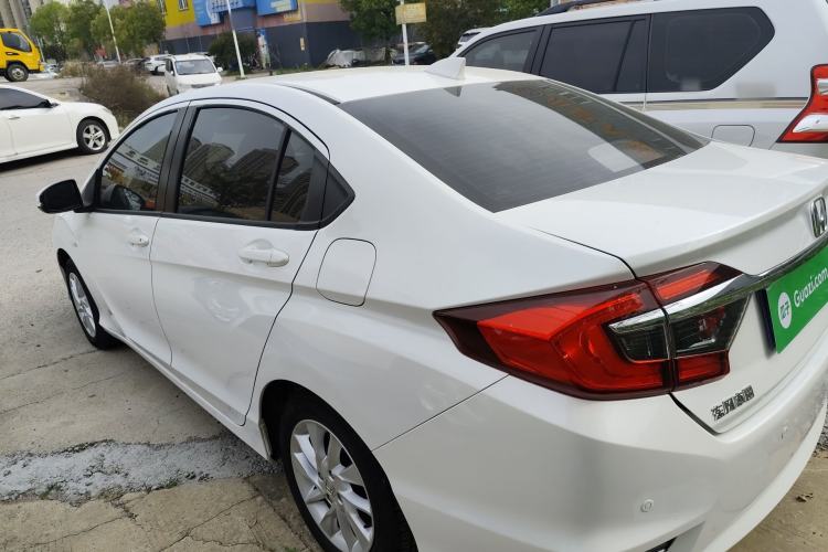 Used Honda Greiz 2016 1.5L CVT Fashion Edition
