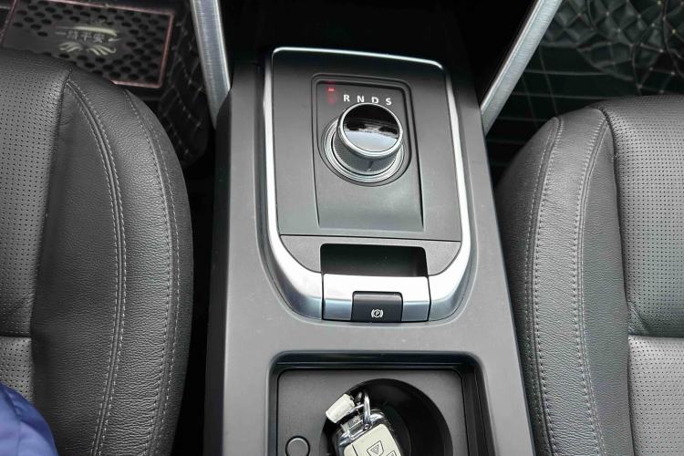 Used Land Rover Discovery Sport 2016 2.0T HSE
