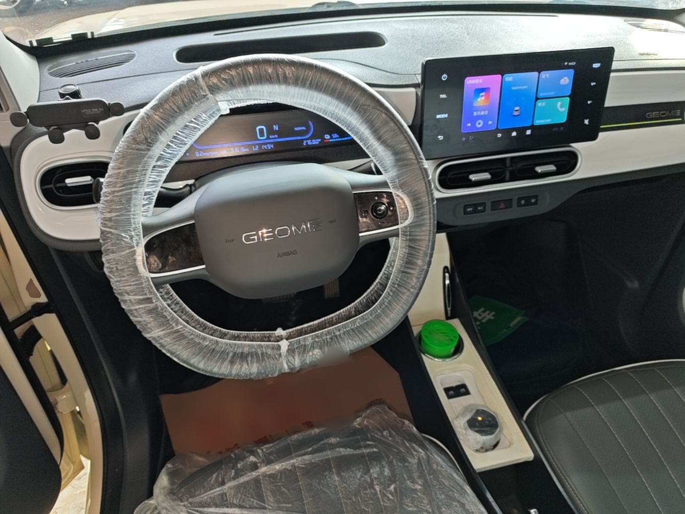 Geely Galaxy Panda 2025 210 km – Yuanqi Bear — снимка 12