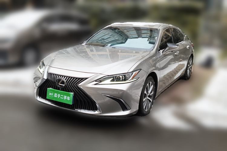 Used Lexus ES 2018 260 Excellence Edition China VI Standard