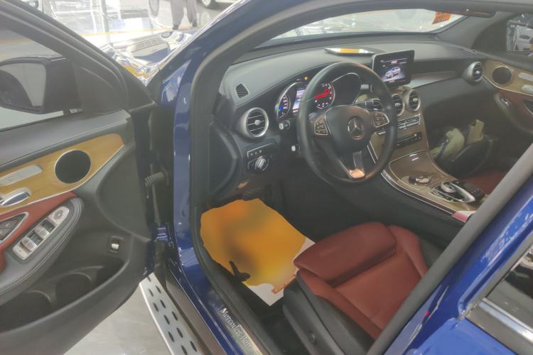 Used Mercedes-Benz GLC Coupe 2017 GLC 260 4MATIC Coupe SUV Driver Seat