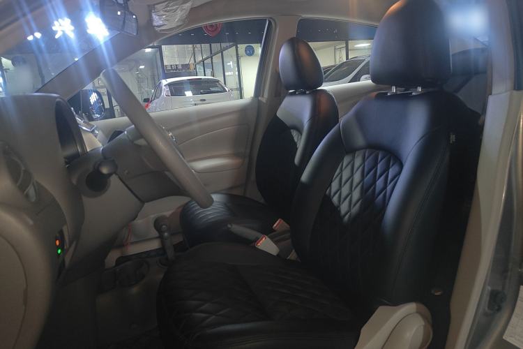 Used Nissan Sunny 2015 1.5XE CVT Comfort Edition Left Front Seat