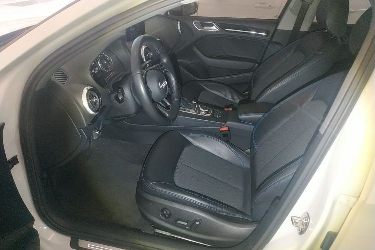 Used Audi A3 2019 Limousine 35 TFSI Fashion Edition China VI Emission Standard