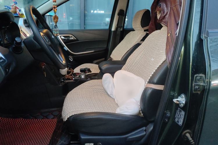 Used JMC Yuhu 3 2018 1.8T Gasoline Two-Wheel Drive Advanced Edition Standard Wheelbase
