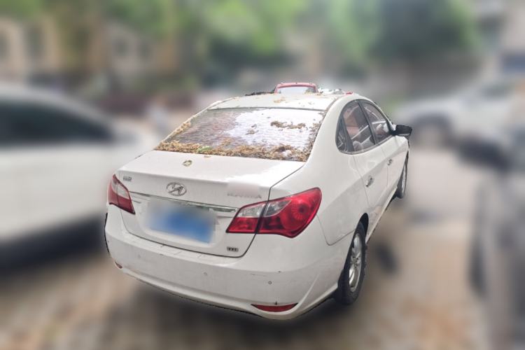 Used Hyundai Celesta 2011 1.6L Manual Luxury Model Rear Right 45 Deg