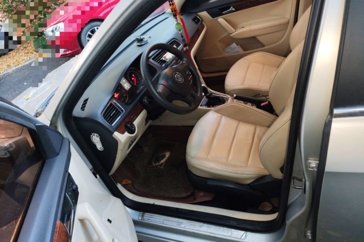 Used Volkswagen Lavida 2013 Restyled Classic 1.6L Automatic Comfort Edition
