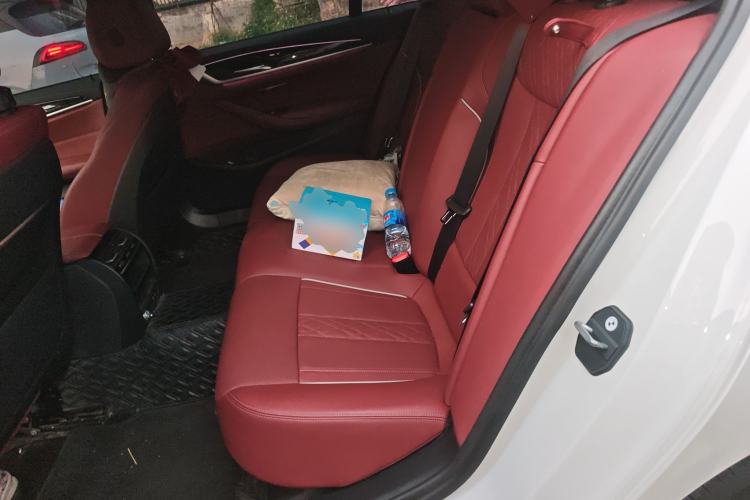 Used BMW 5 Series 2022 Second Facelift 525Li M Sport Package