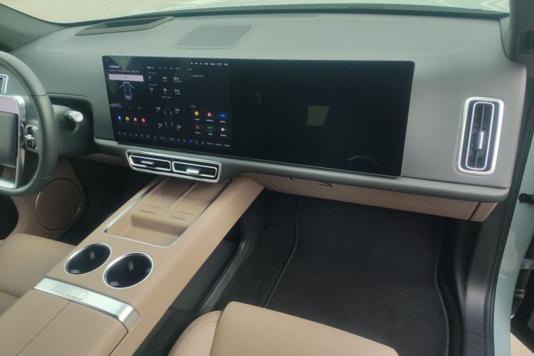 Used Li Auto L6 2025 Max Smart Refresh Edition