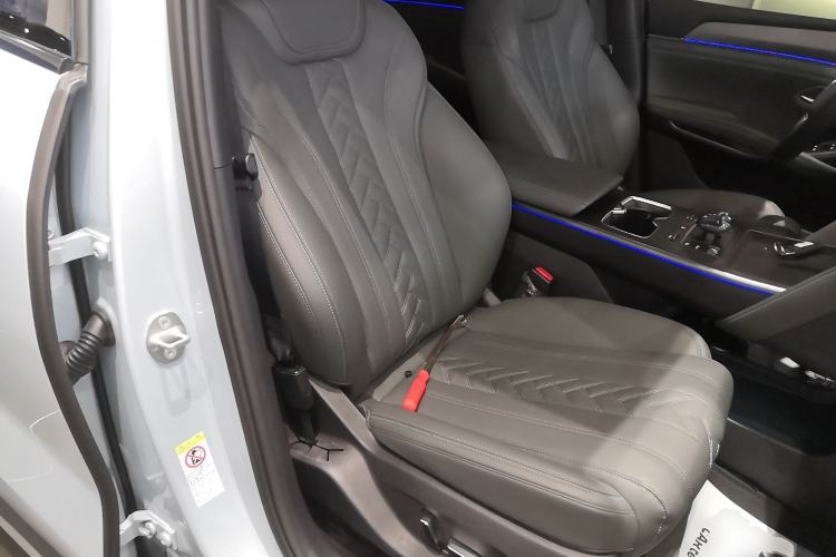 Used BYD Song L DM-i 2025 Intelligent Driving Version 160 km Beyond-Range Type Right Front Seat