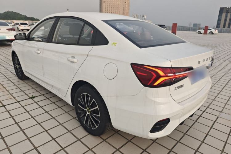 Used Roewe i5 2021 1.5L CVT Platinum Edition Exterior 2