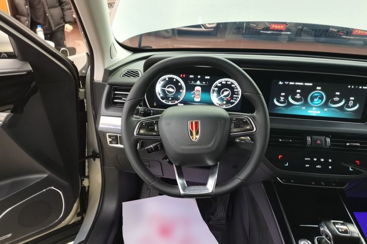 Used Hongqi HS5 2022 Facelifted Version 2.0T Smart Connect Flagship All-Wheel-Drive Edition
