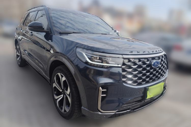 Used Ford Explorer 2023 EcoBoost 285 4x4 ST-LINE 7-Seater Front Right 45 Deg