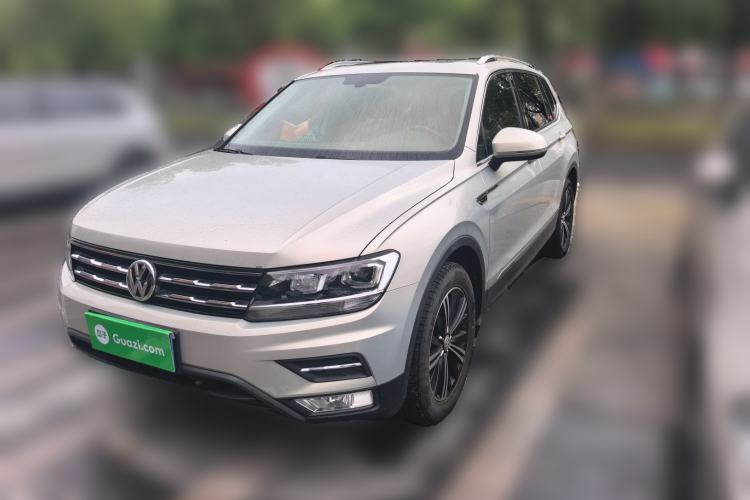 Used Volkswagen Tiguan L 2019 Updated Version 330TSI Automatic Two-Wheel Drive Panoramic Comfort Edition China VI Standard Guazi used car, China used car export, Used car for sale, Used cars, Cheapest cars for sale