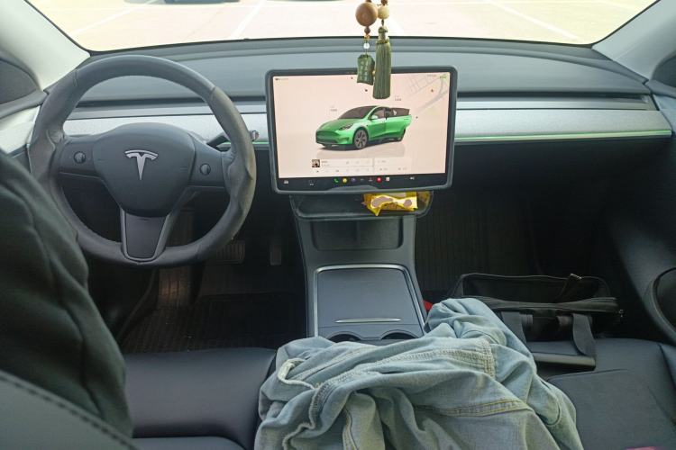 Used Tesla Model Y 2024 Rear-Wheel-Drive Version