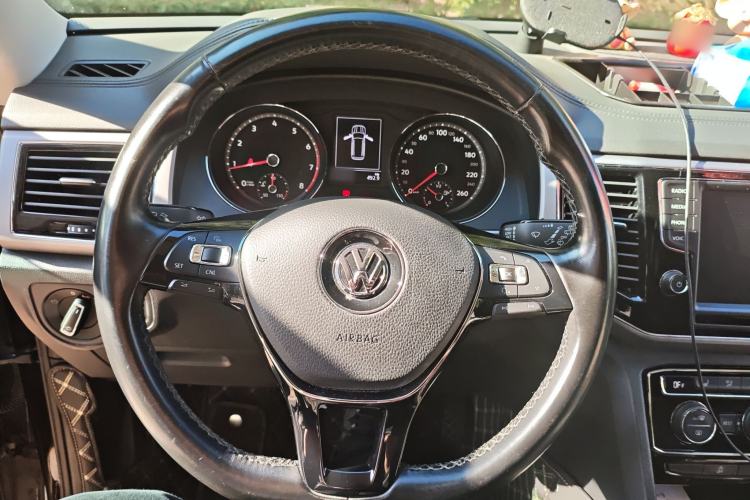 Used Volkswagen Teramont 2017 330TSI Two-Wheel-Drive Luxury Edition