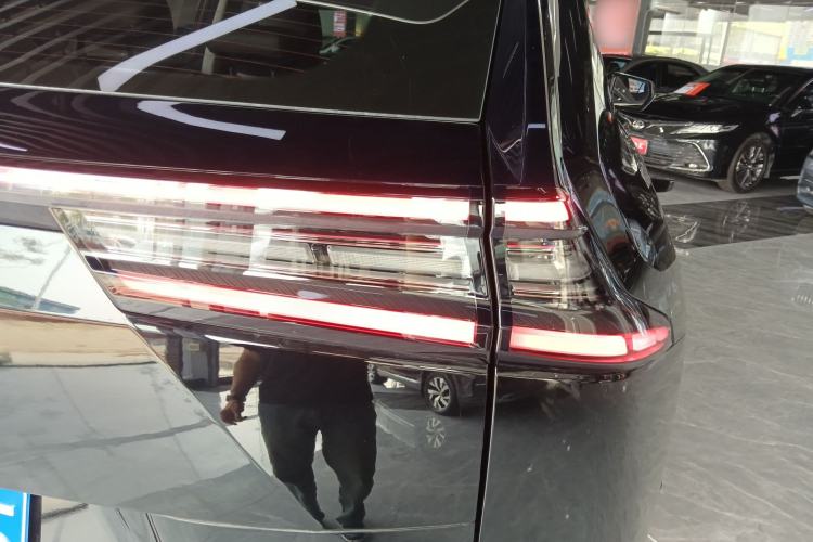 Used GAC Trumpchi GS4 2024 MAX 1.5T Flagship Edition Right Rear Taillight