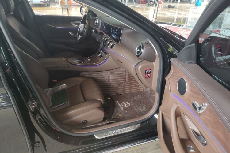 Used Mercedes-Benz E-Class 2020 E 260 L Right Front Seat